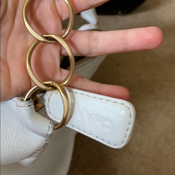 Chanel - Picture 5 of 10